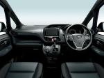 Toyota Voxy X 2014 года